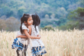 Cara Meminta Maaf Kepada Teman dan Manfaatnya Bagi Anak - Bebeclub